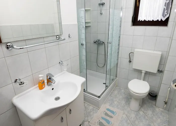 - Diklo 5887a Apartment Zadar